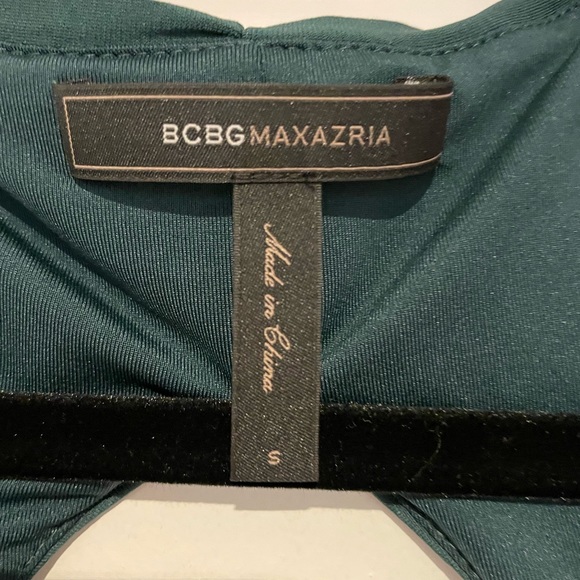 BCBG fitted dress in forest green - Picture 2 of 3